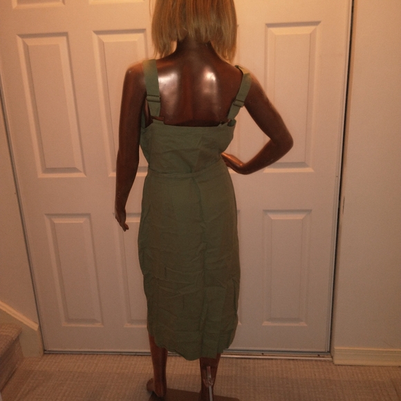Olive green sleeveless time and tru maxi dress with belt - Picture 6 of 7